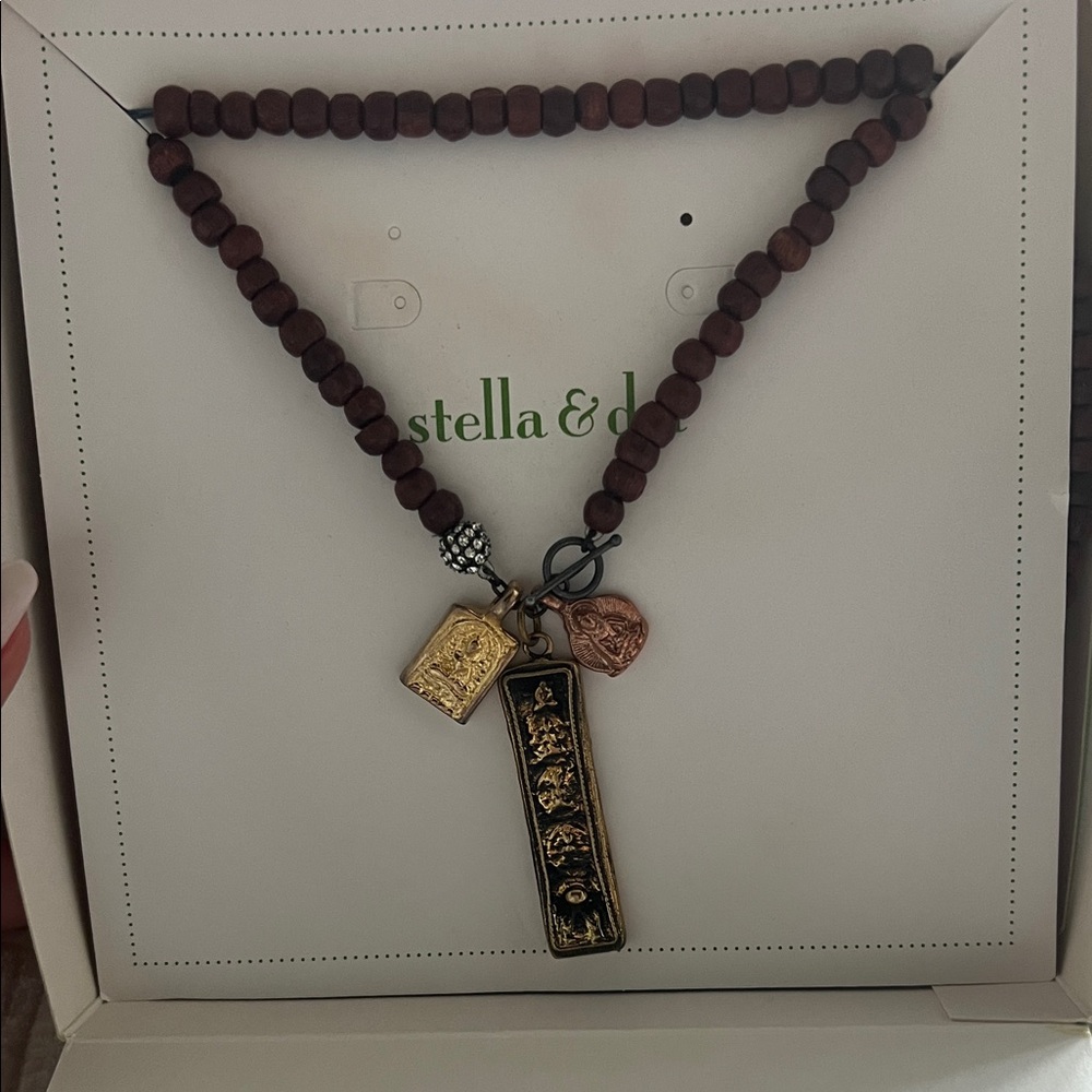 Stella & Dot Awakening Charm Necklace